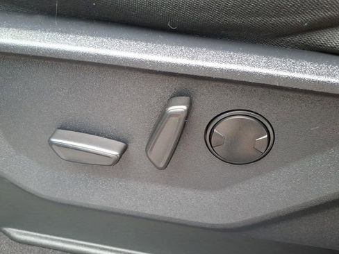 Used 2023 Ford F150 XLT w/ Equipment Group 302A High image 17