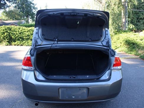 Used 2010 Ford Focus SE FWD image 15