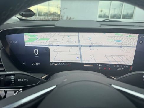 Used 2025 Buick Envision Sport Touring image 12