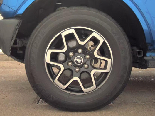 Used 2024 Ford Bronco Outer Banks AWD/4WD image 17