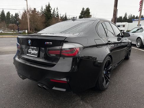 Used 2015 BMW M3 image 8