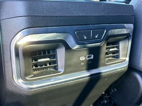 Certified 2024 Chevrolet Silverado 3500 High Country w/ High Country Premium Package image 27