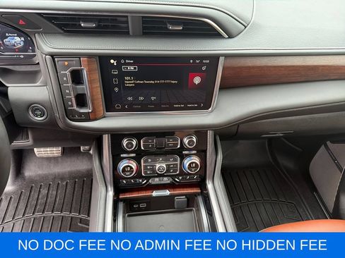 Used 2024 GMC Yukon XL Denali Ultimate AWD/4WD image 18