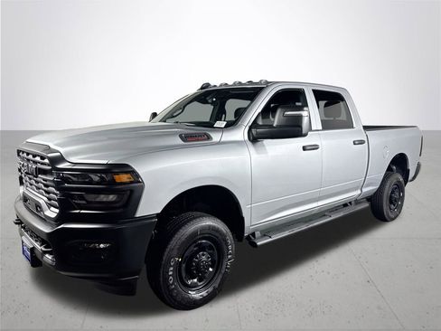 New 2026 RAM 2500 Tradesman AWD/4WD image 2