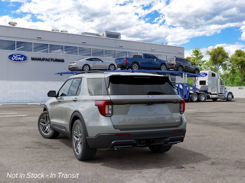 New 2027 Ford Explorer ST-Line w/ Premium Package AWD/4WD image 4
