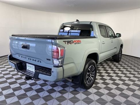 Used 2023 Toyota Tacoma TRD Sport w/ Technology Package AWD/4WD image 10
