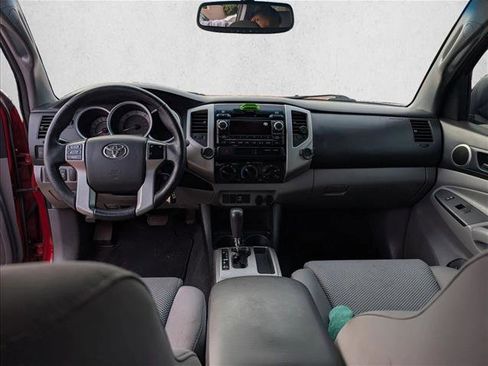 Used 2012 Toyota Tacoma PreRunner image 20