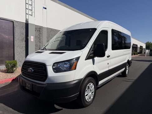 Used 2019 Ford Transit 350 XL image 2