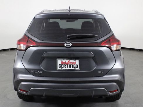 Certified 2023 Nissan Kicks SV FWD image 11