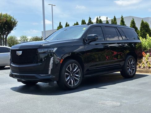 Used 2023 Cadillac Escalade Sport AWD/4WD image 6