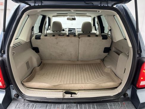 Used 2010 Ford Escape Limited image 26