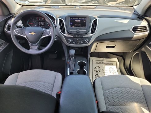 Used 2022 Chevrolet Equinox LS w/ LPO, Floor Liner Package AWD/4WD image 15