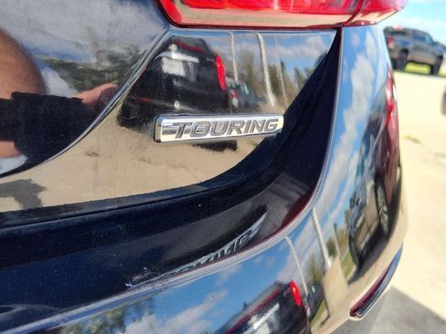 Used 2018 Honda Accord Touring image 6