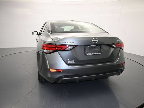 Used 2024 Nissan Sentra SV FWD image 23