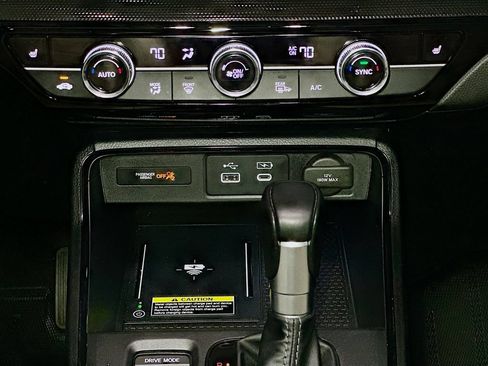 Used 2025 Honda CR-V EX-L image 16