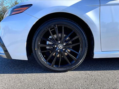 Used 2024 Toyota Camry XSE image 7