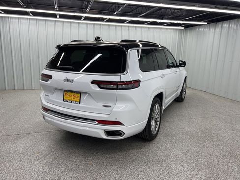 Used 2025 Jeep Grand Cherokee L Summit AWD/4WD image 6