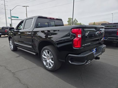 New 2026 Chevrolet Silverado 1500 High Country AWD/4WD image 3