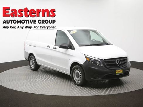Used 2022 Mercedes-Benz Metris image 45