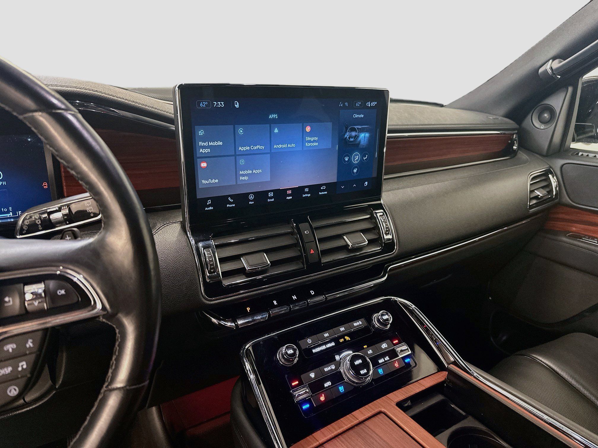 Used 2024 Lincoln Navigator Premiere AWD/4WD image 26