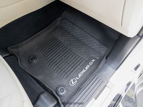 Used 2023 Lexus GX 460 Luxury w/ Sport Design Package AWD/4WD image 87