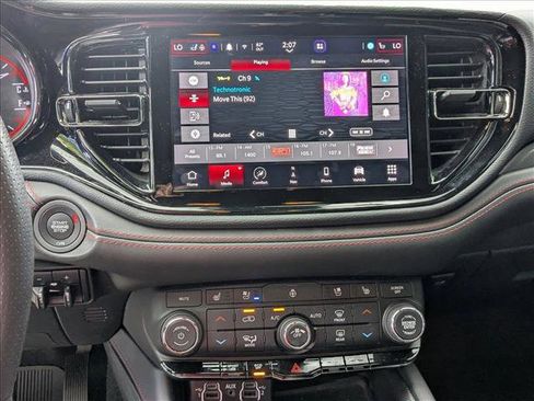 Used 2025 Dodge Durango R/T AWD/4WD image 15