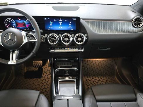 Certified 2026 Mercedes-Benz GLA 250 4MATIC image 18