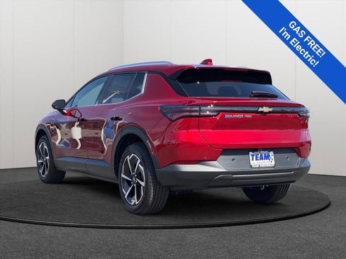 New 2026 Chevrolet Equinox EV LT image 4