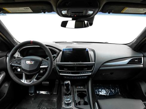 Used 2023 Cadillac CT5 V Blackwing w/ Driver Assist Package RWD image 16