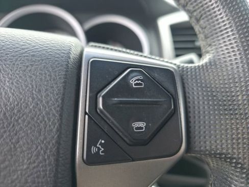 Used 2014 Toyota Tacoma PreRunner w/ SR5 Package image 18