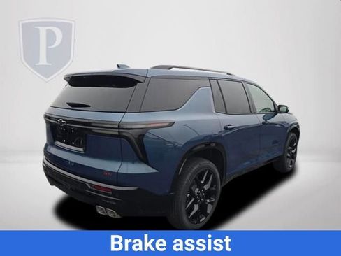 New 2026 Chevrolet Traverse RS image 5