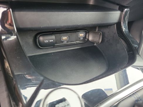 Used 2023 Kia Seltos S FWD image 12