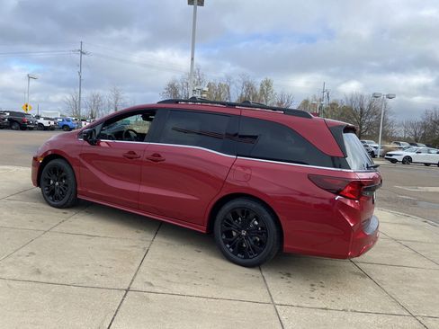 New 2026 Honda Odyssey Sport-L image 7