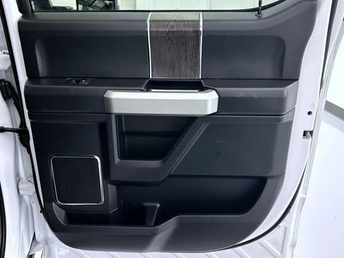 Used 2021 Ford F250 Lariat w/ Lariat Value Package image 17