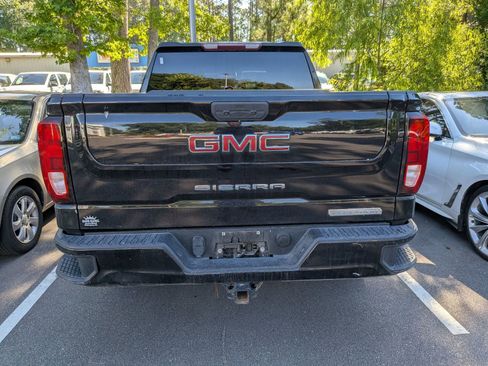 Used 2021 GMC Sierra 1500 Elevation RWD image 3