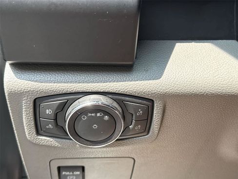 Used 2018 Ford F150 XL w/ Equipment Group 101A Mid AWD/4WD image 23