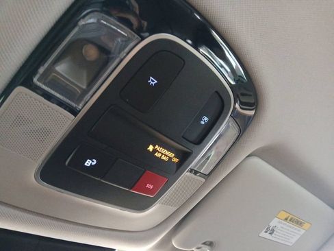 Certified 2025 Hyundai Tucson SE FWD image 22