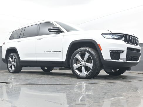 Used 2021 Jeep Grand Cherokee L Limited image 23