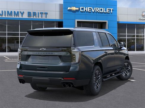 New 2026 Chevrolet Suburban Z71 image 4