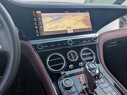 Used 2023 Bentley Continental GT Mulliner image 15