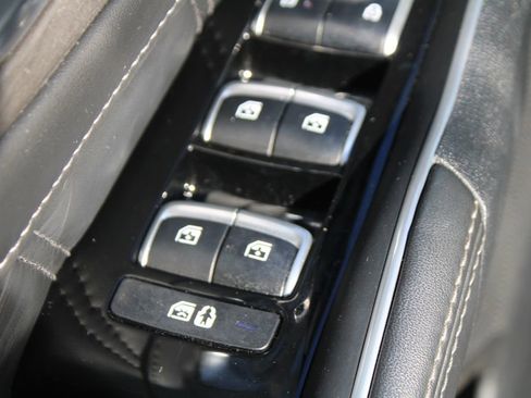 Certified 2024 Kia Sorento SX Prestige image 21