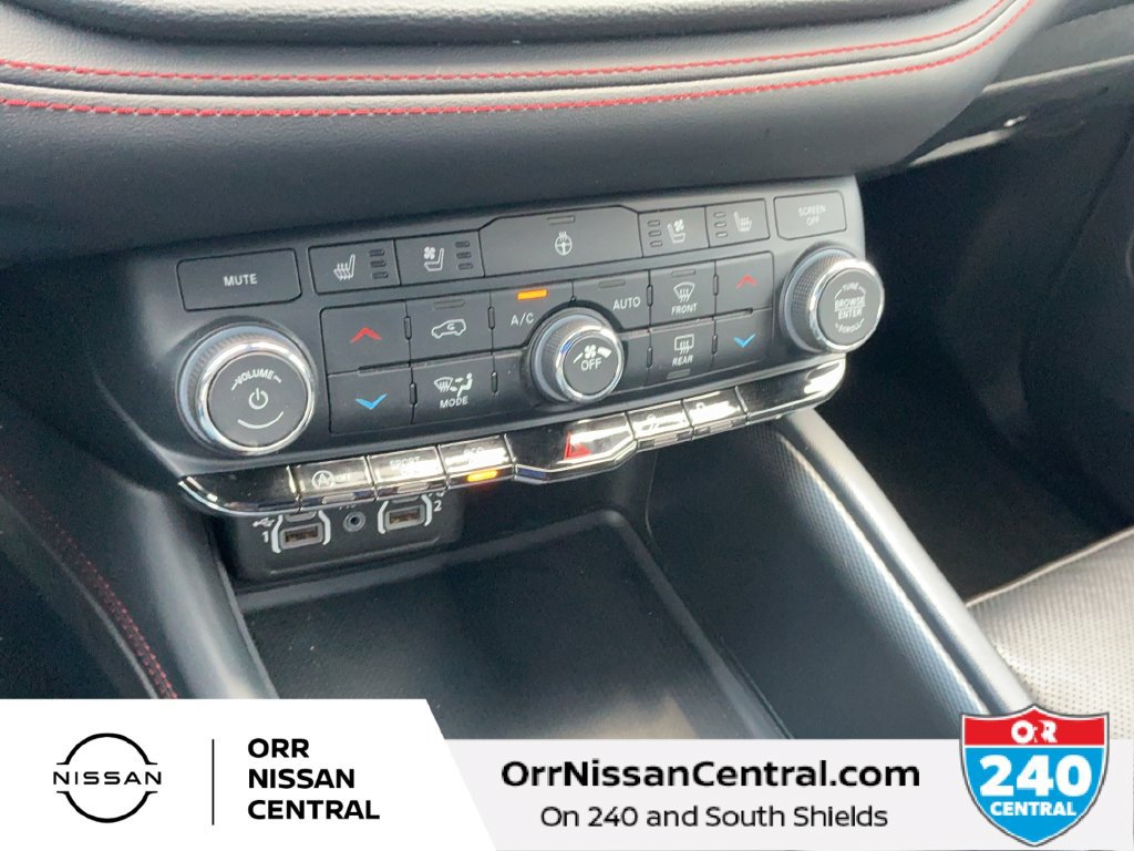 Used 2024 Dodge Durango GT AWD/4WD image 24