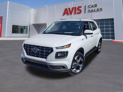 Used 2025 Hyundai Venue SEL