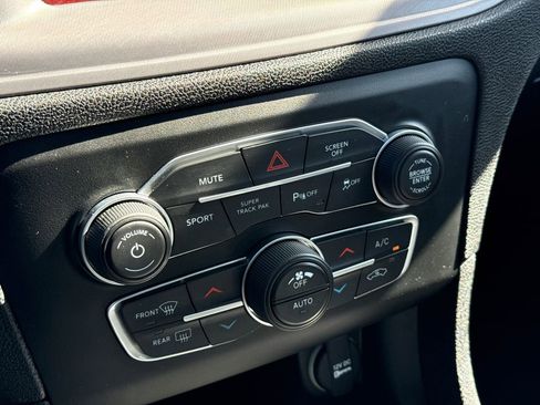 Used 2023 Dodge Charger R/T image 25