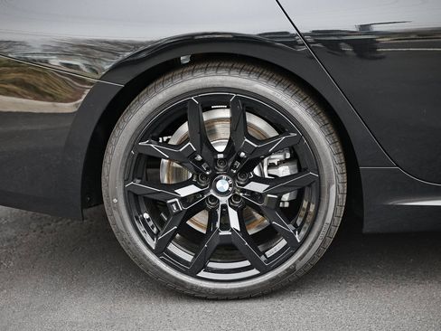 New 2026 BMW 330i Sedan image 6