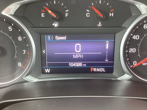 Used 2021 Chevrolet Blazer LT FWD image 3