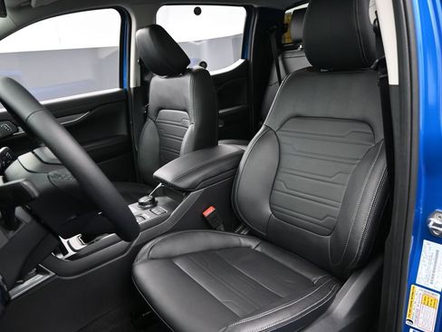 New 2025 Ford Ranger Lariat w/ FX4 Off-Road Package image 24