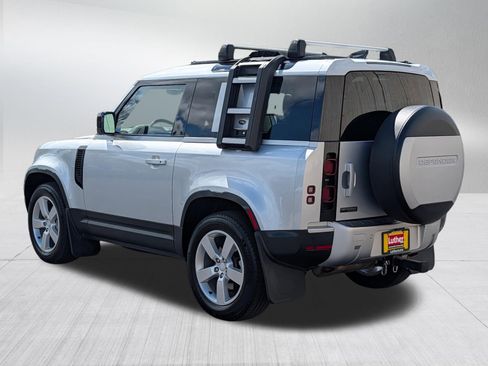 Used 2021 Land Rover Defender 90 First Edition AWD/4WD image 5