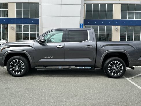 Used 2023 Toyota Tundra Limited AWD/4WD image 7
