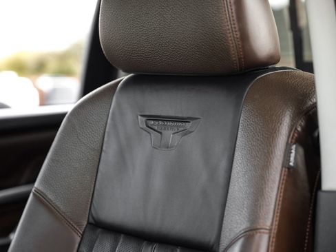 Used 2019 Nissan Titan Platinum Reserve w/ Platinum Utility Package image 37